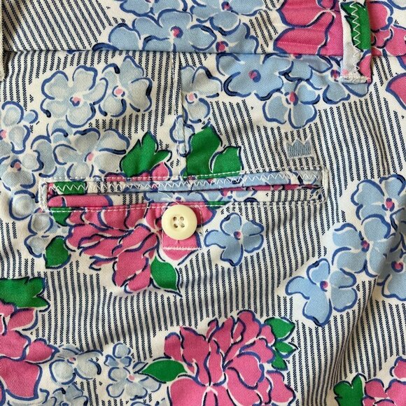Crown & Ivy Caroline Blue Pin Striped Pink Floral Shorts Sz 6P - Picture 7 of 8